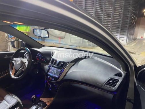 Hyundai Accent 2024 Silver Automatic Used for Sale in Giza - 1