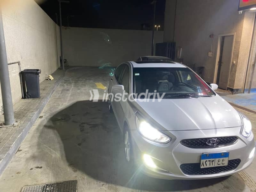 Hyundai Accent 2024 Silver Automatic Used for Sale in Giza - 3