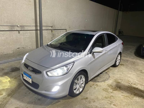 Hyundai Accent 2024 Silver Automatic Used for Sale in Giza - 4