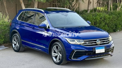 Volkswagen Tiguan 2021 Dark Blue Automatic Used for Sale in Heliopolis - 2