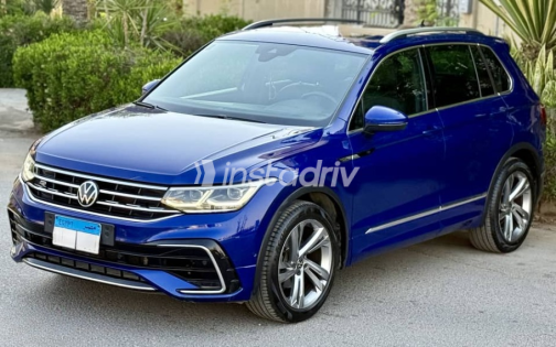Volkswagen Tiguan 2021 Dark Blue Automatic Used for Sale in Heliopolis - 4