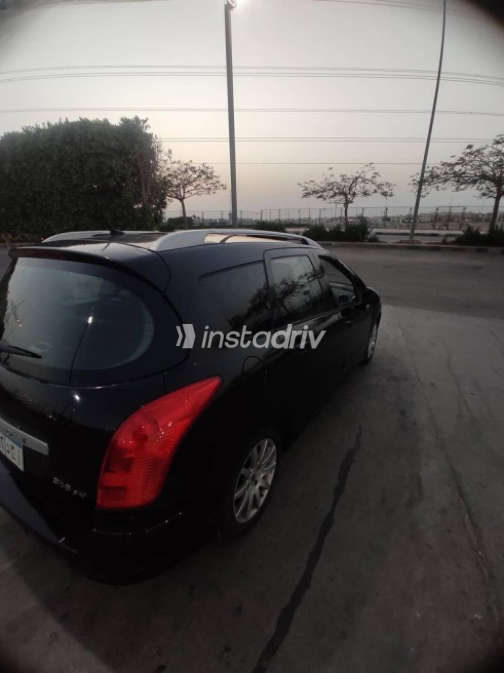 Peugeot 308 sw 2011 Black Automatic Used for Sale in Greater Cairo ( Cairo + Giza) - 10