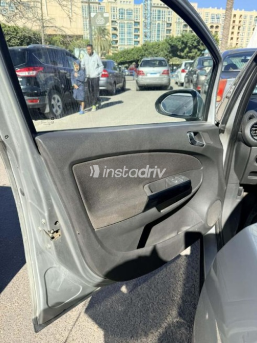 Opel Corsa 2013 Silver Automatic Used for Sale in Alexandria - 10