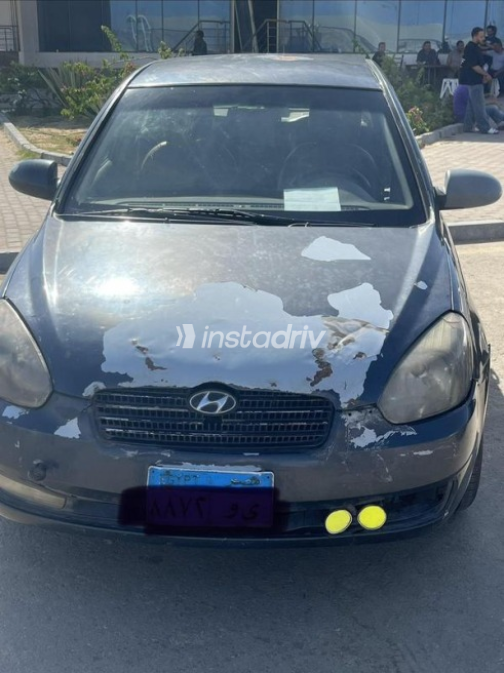 Hyundai Accent 2011 Dark Gray Manual Used for Sale in Cairo - 1