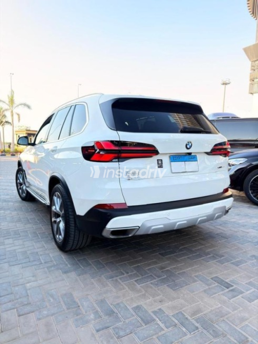 BMW X5 2025 White Automatic Used for Sale in Cairo - 3
