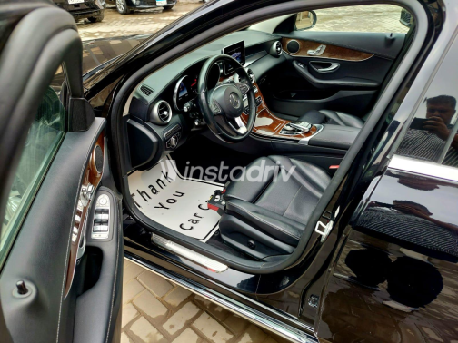 Mercedes C 180 2016 Black Automatic Used for Sale in Nasr city - 8