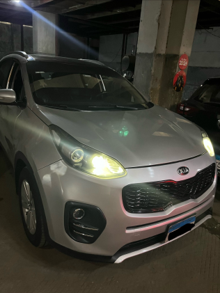 Kia Sportage 2017 Gray Automatic Used for Sale in Cairo