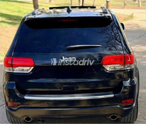 Jeep Cherokee 2019 Black Automatic Used for Sale in Cairo - 5