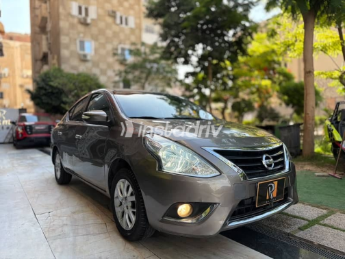 نيسان صنى 2019 بني أوتوماتيك مستعملة للبيع في القاهرة الكبرى ( القاهرة - الجيزة) - 2