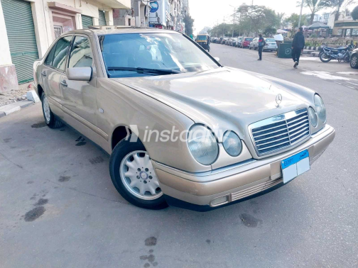 مرسيدس E 240 1999 ذهبي أوتوماتيك مستعملة للبيع في المنصورة - 4
