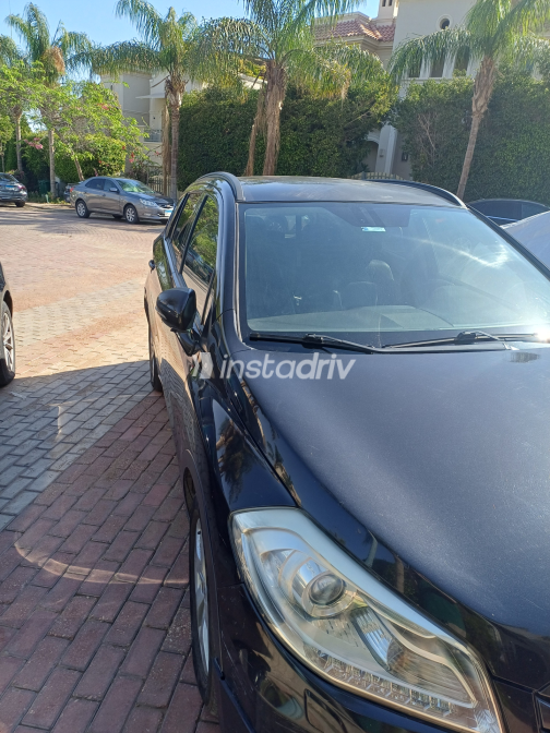 Suzuki Sx4 2016 Black Automatic Used for Sale in Cairo - 5