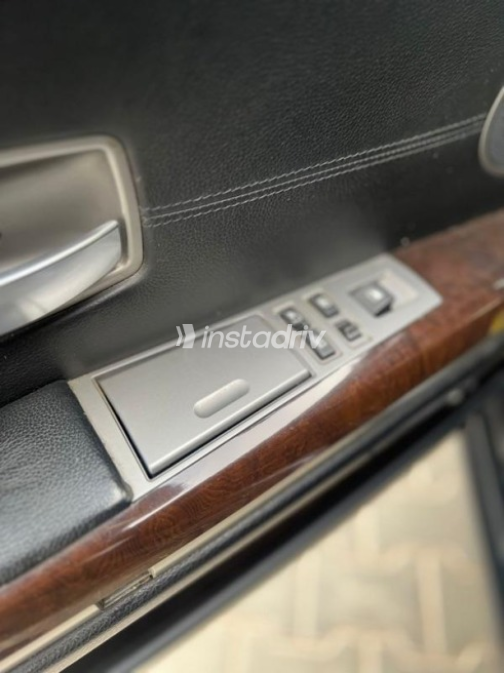 BMW 740 2008 Black Automatic Used for Sale in Nasr city - 6