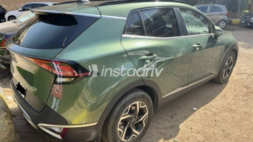 Kia Sportage 2022 Green Automatic Used for Sale in Giza - 3