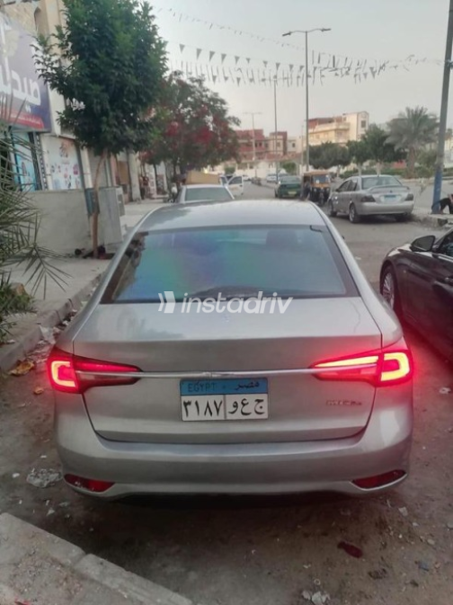 MG 5 2021 White Automatic Used for Sale in Greater Cairo ( Cairo + Giza) - 4
