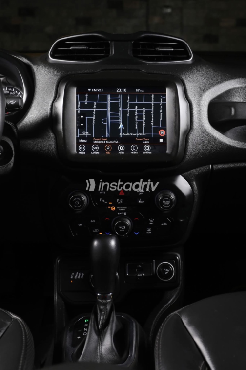 Jeep Renegade 2018 Black Automatic Used for Sale in Giza - 2