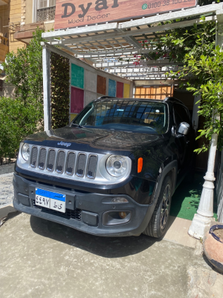 Jeep Renegade 2018 Black Automatic Used for Sale in Giza