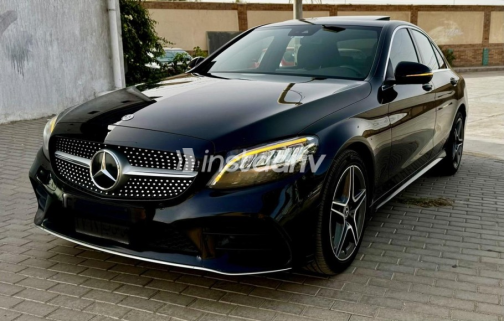 Mercedes C 200 AMG 2019 Black Automatic Used for Sale in Aswan - 2