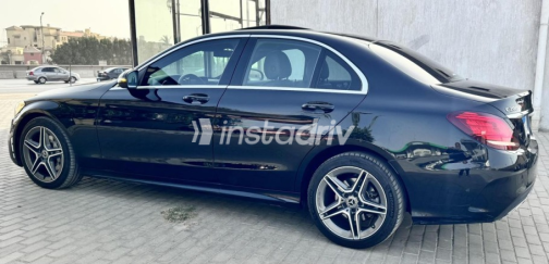 Mercedes C 200 AMG 2019 Black Automatic Used for Sale in Aswan - 4