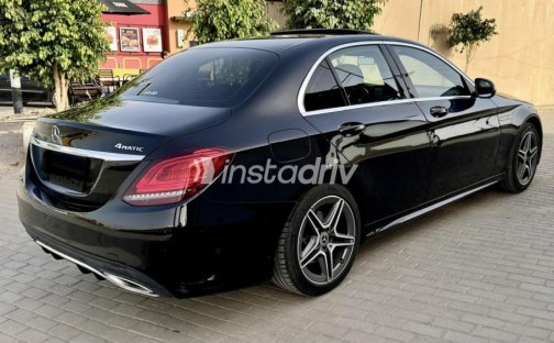 Mercedes C 200 AMG 2019 Black Automatic Used for Sale in Aswan - 6