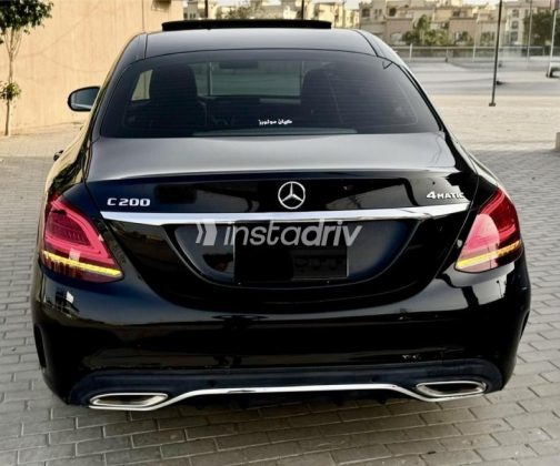 Mercedes C 200 AMG 2019 Black Automatic Used for Sale in Aswan - 7