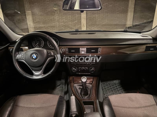 BMW 316 2009 Black Manual Used for Sale in Cairo - 10