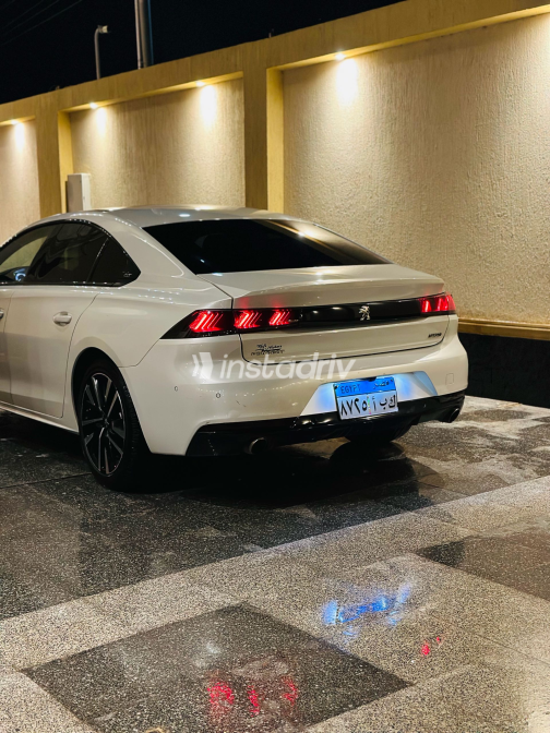 بيجو 508 2022 أبيض أوتوماتيك مستعملة للبيع في القاهرة - 2