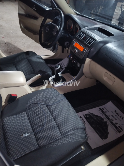 Brilliance FSV 2012 Silver Manual Used for Sale in Giza - 6