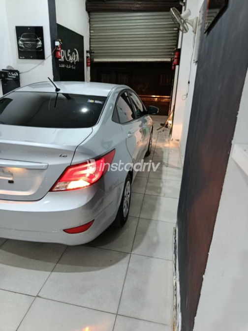Hyundai Accent 2025 Silver Automatic Used for Sale in Alexandria - 3