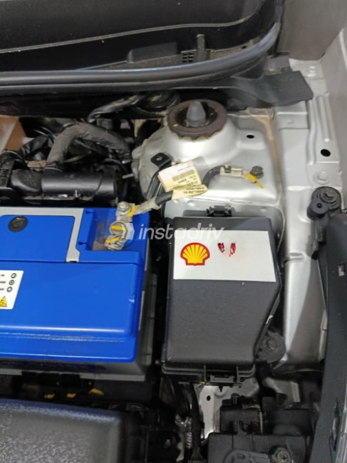 Hyundai Accent 2025 Silver Automatic Used for Sale in Alexandria - 10