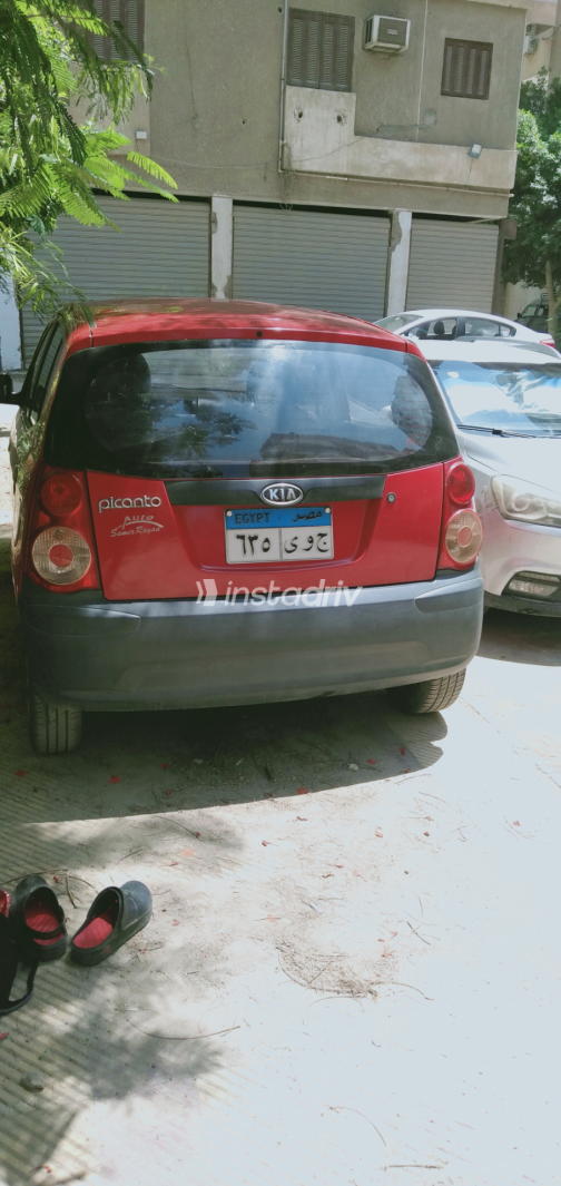 Kia Picanto 2011 Red Manual Used for Sale in Nasr city - 1