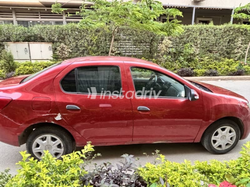 Renault Logan 2016 Red Automatic Used for Sale in Maadi - 4