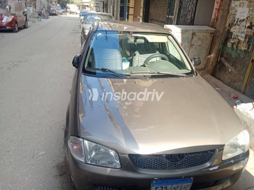 مازدا 323 2000 ذهبي أوتوماتيك مستعملة للبيع في مدينة نصر - 4
