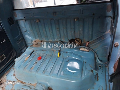 ميتسوبيشي L 200 1989 أزرق غامق يدوي مستعملة للبيع في الإسكندرية - 7