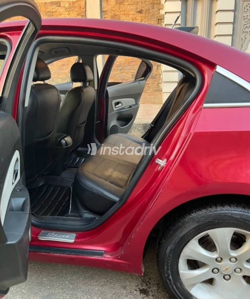 Chevrolet Cruze 2016 Burgundy Automatic Used for Sale in Downtown - 10