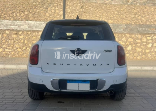 Mini Country man 2014 White Automatic Used for Sale in Heliopolis - 3