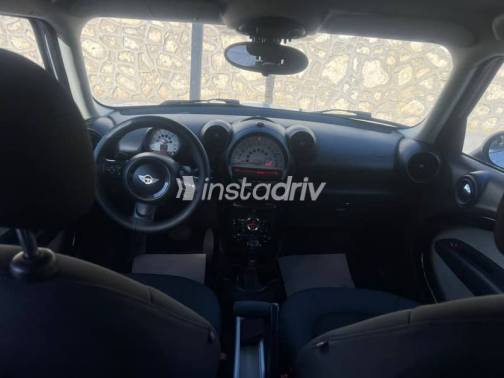 Mini Country man 2014 White Automatic Used for Sale in Heliopolis - 10