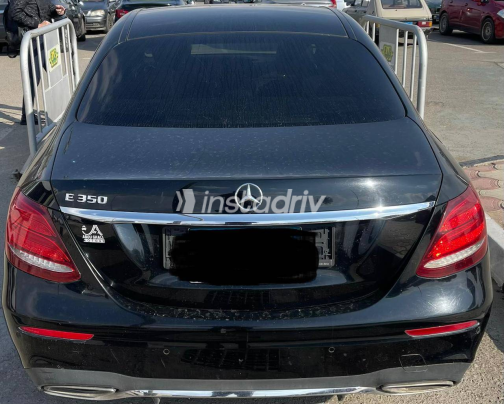 مرسيدس E 350 2020 أسود أوتوماتيك مستعملة للبيع في مصر الجديدة - 4