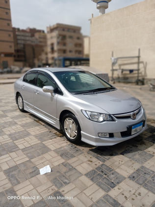 هوندا سيفك 2008 فضي أوتوماتيك مستعملة للبيع في القليوبية‎‎