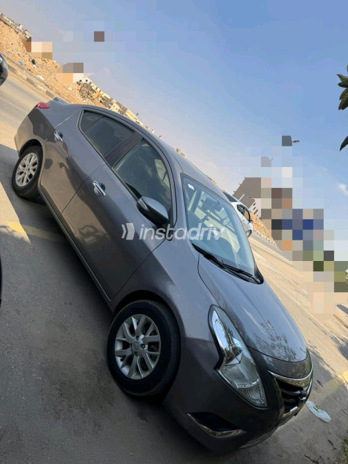 نيسان صنى 2023 برونزي أوتوماتيك مستعملة للبيع في مدينة نصر - 2