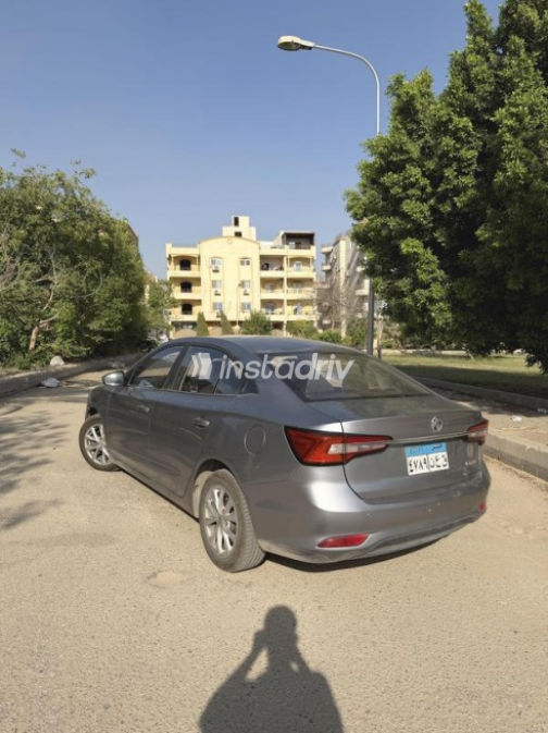 MG 5 2020 White Automatic Used for Sale in Greater Cairo ( Cairo + Giza) - 3
