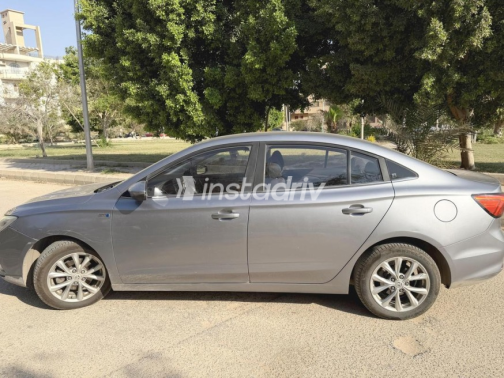 MG 5 2020 White Automatic Used for Sale in Greater Cairo ( Cairo + Giza) - 4