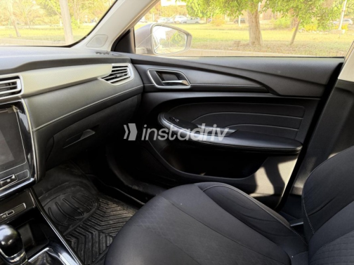 MG 5 2020 White Automatic Used for Sale in Greater Cairo ( Cairo + Giza) - 8