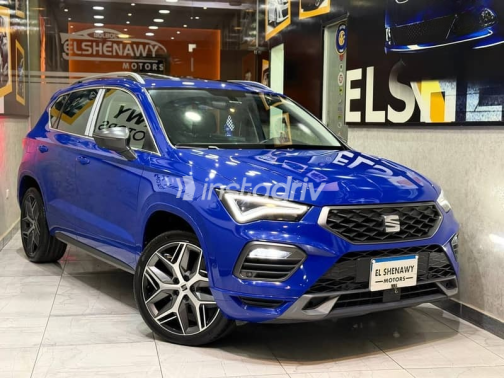 Seat Ateca 2024 Dark Blue Automatic Used for Sale in Damietta - 3