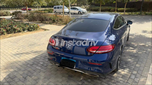Mercedes C 300 2021 Blue Automatic Used for Sale in Nasr city - 3