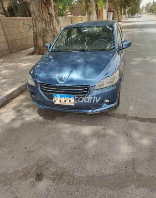 بيجو 301 2014 أزرق أوتوماتيك مستعملة للبيع في المعادى - 2