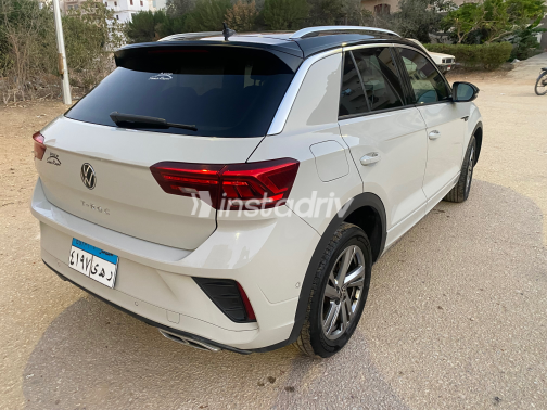 فولكس فاغن CC 2024 أبيض أوتوماتيك مستعملة للبيع في العاشر من رمضان - 3
