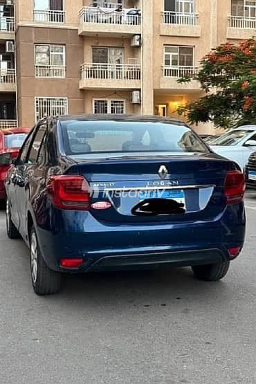 Renault Logan 2018 Dark Blue Automatic Used for Sale in Greater Cairo ( Cairo + Giza) - 1