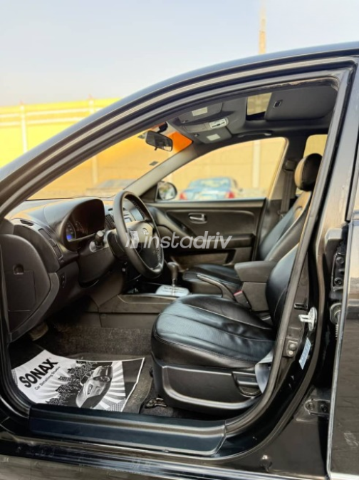 Hyundai Elantra 2021 Black Automatic Used for Sale in Nasr city - 10