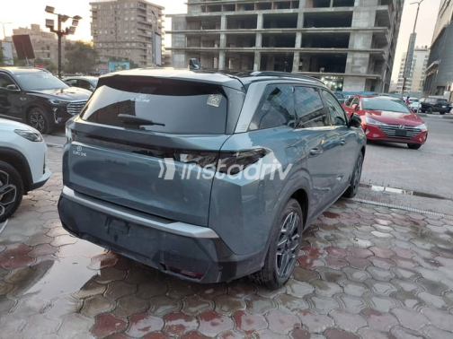 بيجو 5008 2026 أزرق غامق أوتوماتيك جديدة للبيع في مدينة نصر - 5