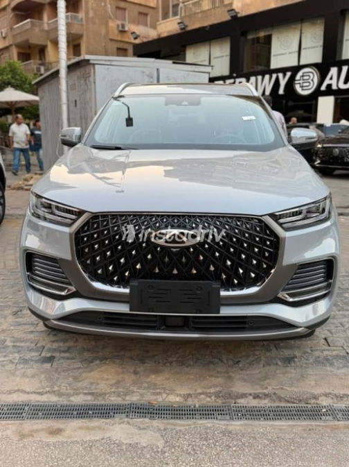 Chery Tiggo 8 Pro Max 2026 Silver Automatic New for Sale in Nasr city - 1